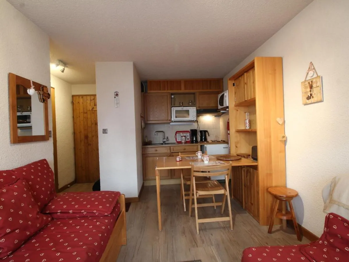 Apartment Appartement Renove 4 Pers Avec Balcon, Au Coeur De La Station, A 750M Des Pistes Et Proche Commerces - Fr-1-572-20 Araches-la-Frasse